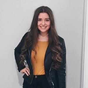 Meet your Posher, Abbie